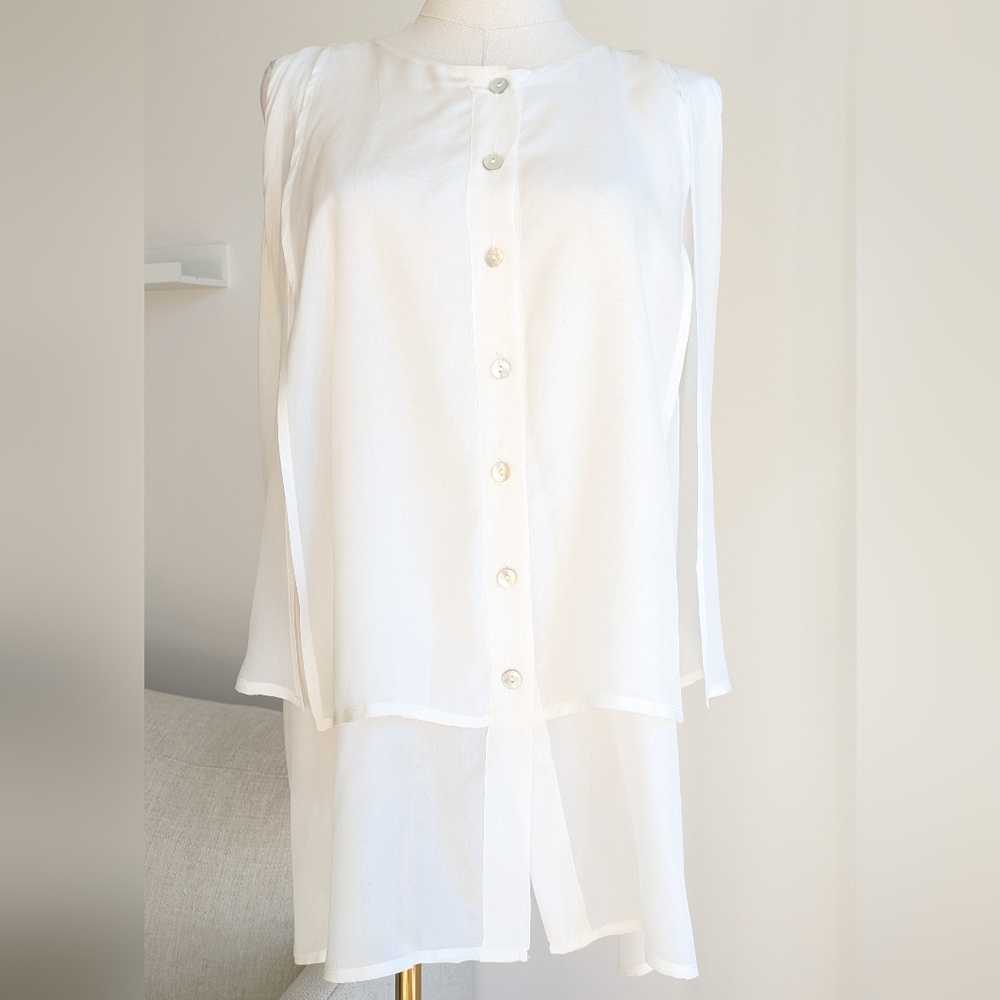 MATTHILDUR Sleeveless Blouse
